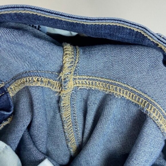 Paige Lexi Hoxton Crop Destructed Folded Raw Hem Denim Jeans Size 24 Mid Rise - Picture 10 of 10